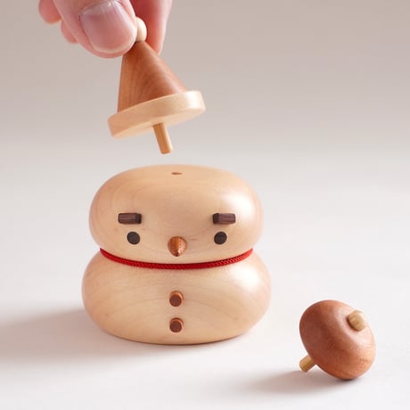 お正月飾り ひとつで二役　『雪だるまmochi』
