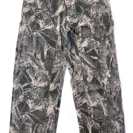 wknd pants 25HOLIDAY damn near carpenter CAMO