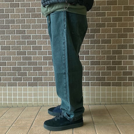 Theories pants 25HOLIDAY plaza jeans EVER.GREEN セオリーズ デニム パンツ