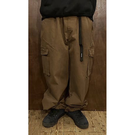 Theories pants 22HOLIDAY trail cargo LIGHT BROWN.HERRINGBONE