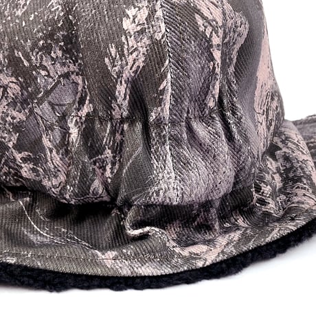 wknd cap 25HOLIDAY WINTER ear flap hat CAMO