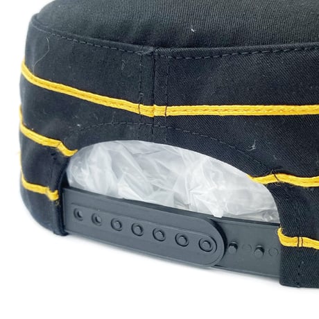 KAONKA cap 24FALL blackletter embriderd classic cap BLACK/GOLD stitch