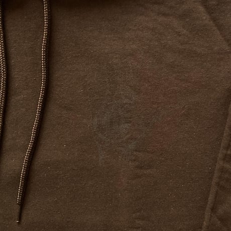 theories pullover hood 23FALL rasputin MOCHA