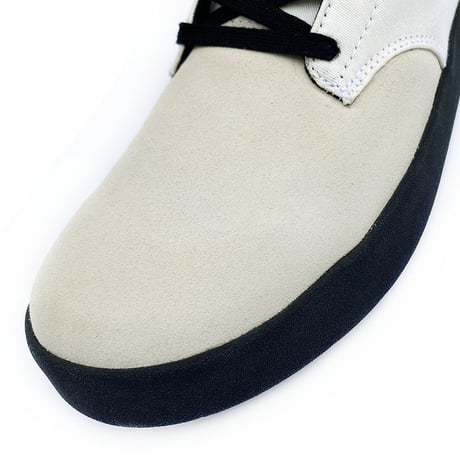 AREth shoes 2023LATE chukka WHITE/BLACK アース スケート シューズ