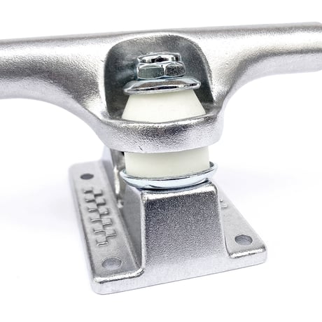 ace truck classic 22 SILVER