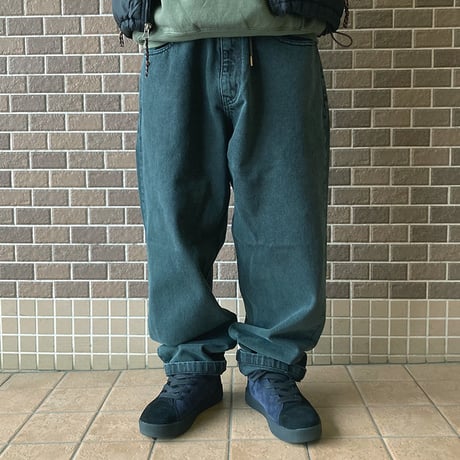 Theories pants 25HOLIDAY plaza jeans EVER.GREEN セオリーズ デニム パンツ