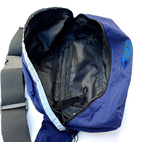 wknd weist bag 24SUMMER mini catapult bag NAVY