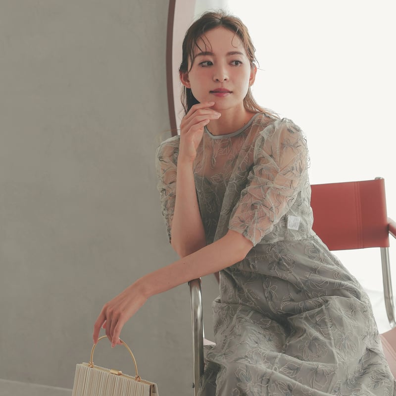 ボレロセットアップ刺繍ドレス | ZORVA