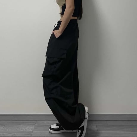 ドローストリングウエストカーゴパンツ