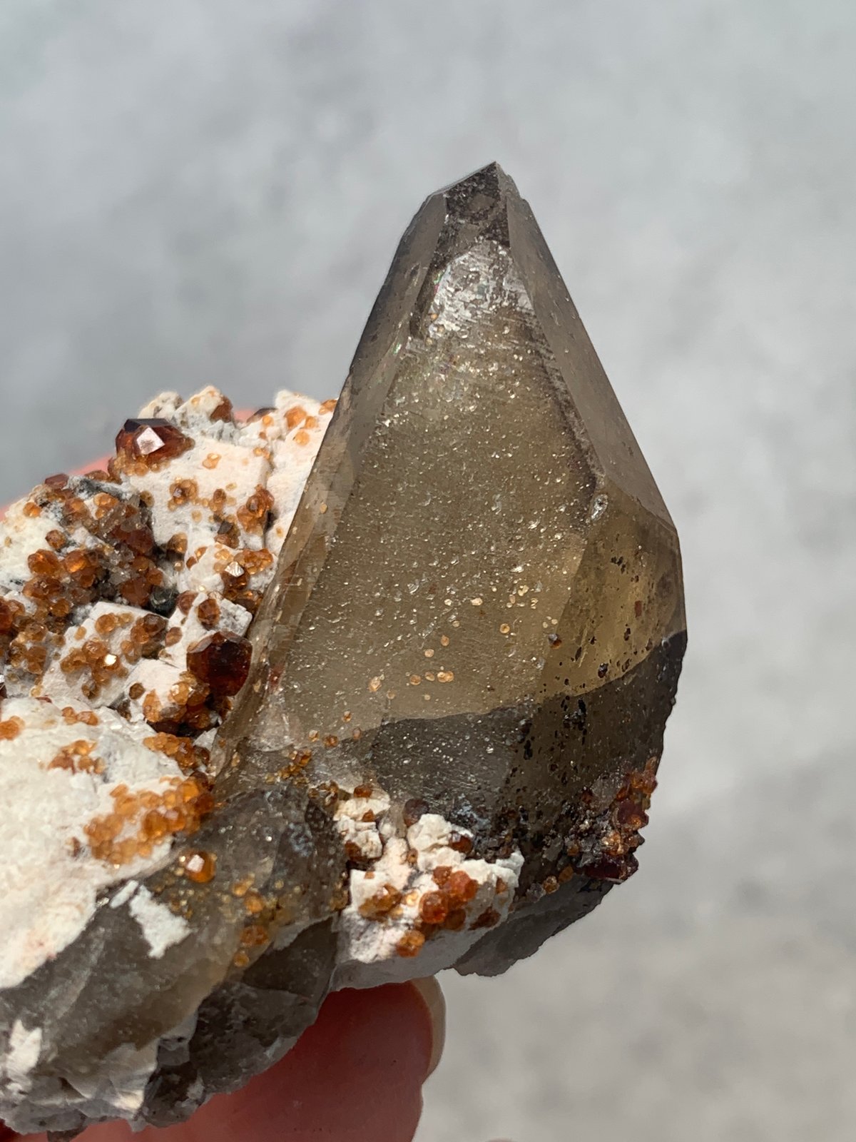 フロスト加工・スモーキークォーツのフラワーカービング①新作…サン