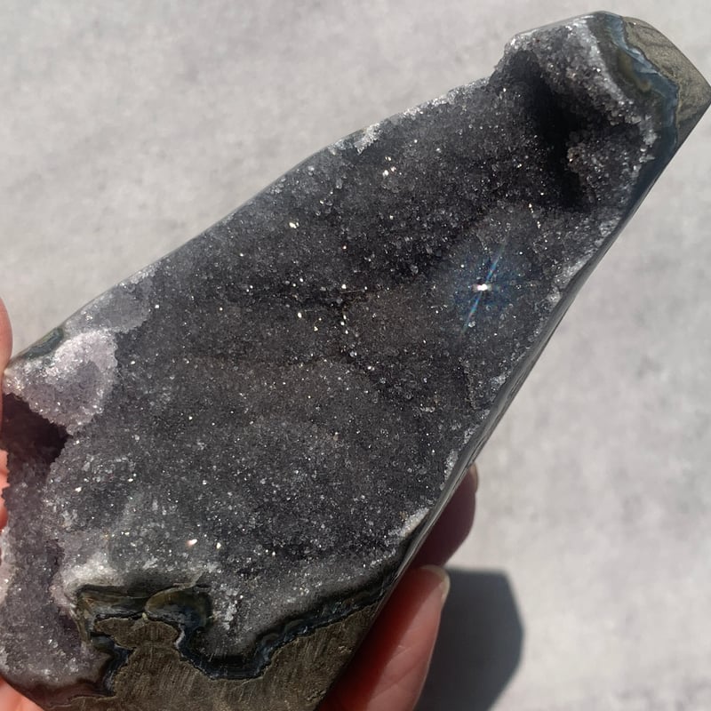 287.ブラックアメジスト ドーム型【天然石・鉱物 287.ブラックアメジスト ドーム型【天然石・鉱物