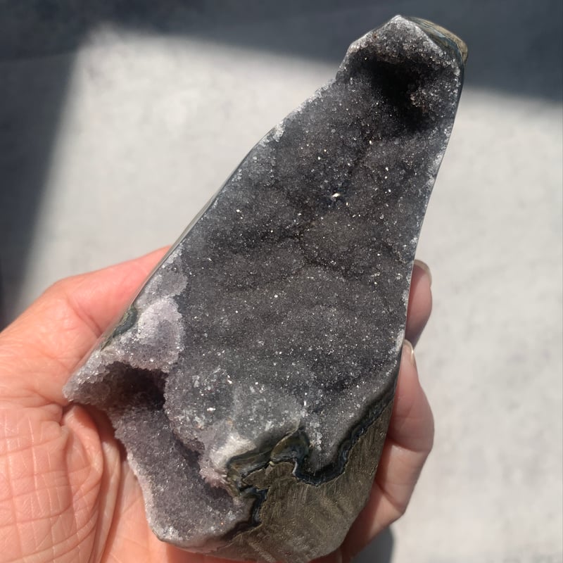 287.ブラックアメジスト ドーム型【天然石・鉱物・パワーストーン