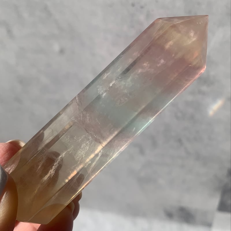 132.キャンディフローライトポイント【天然石・鉱物・パワーストーン