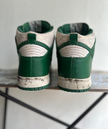 DANCING MOOD " '02 NIKE DUNK HIGH"