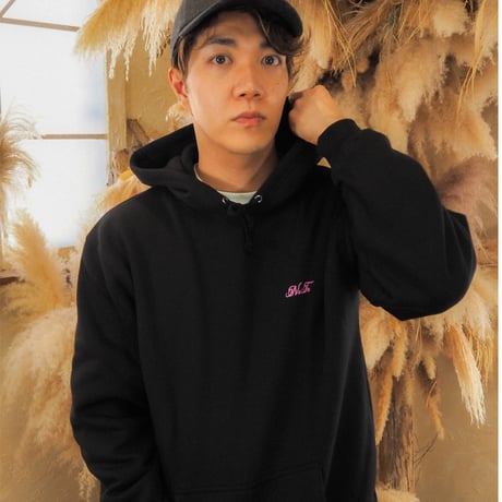 MAGICAL SUMMER GIRL PULLOVER SWEAT BLACK