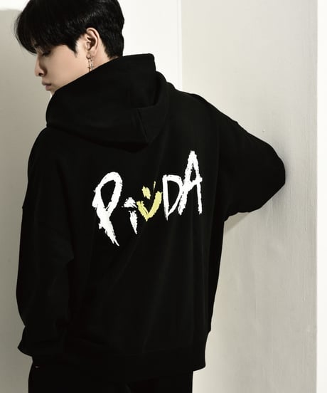 PiUDA "Logo" Hoodie（ブラック）