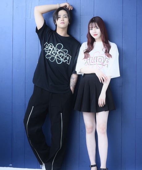 PiUDA Flower Logo T-Shirt（ホワイト）