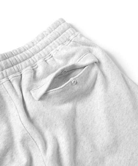 PiUDA "Logo" Sweat Shorts（アッシュ）
