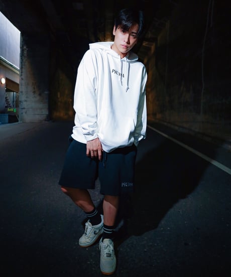 PiUDA "Logo" Hoodie（ホワイト）