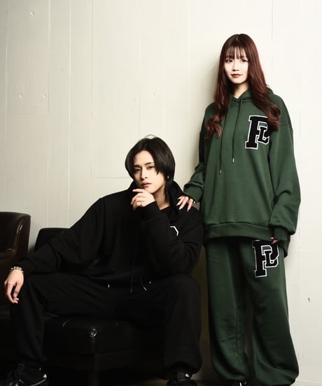 PiUDA ”PD” Wappen Sweat Pants（ブラック）