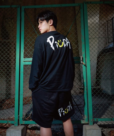 PiUDA "Logo" L/S Tee（ブラック）