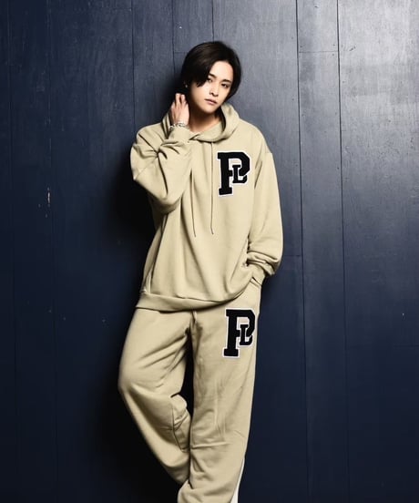 PiUDA ”PD” Wappen Sweat Pants（ブラック）