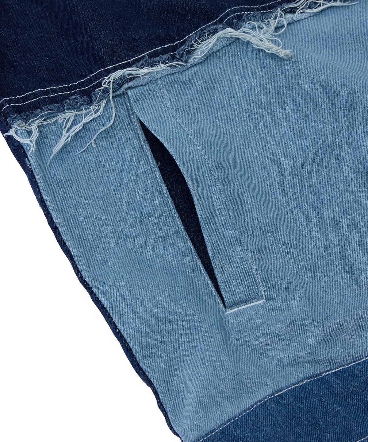 JQ140★8号→7号ダウン 最長発送期日10/2-10/4 PiUDA Zip Custom Denim Jacket（ブルー） | PiUDA