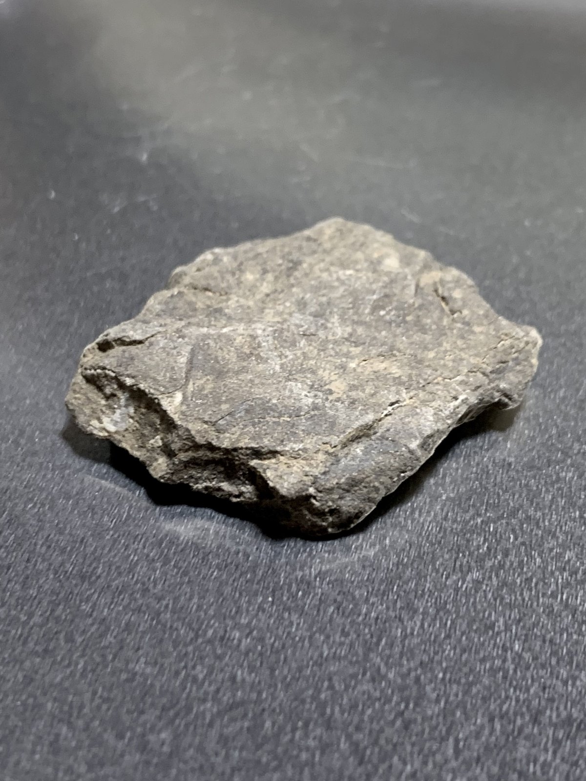 ゼロストーン　原石 ゼロストーン 原石 No.52 カット済み