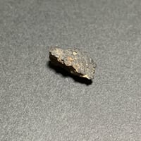 Aisu 石質隕石✨　原石　小粒　No.A02