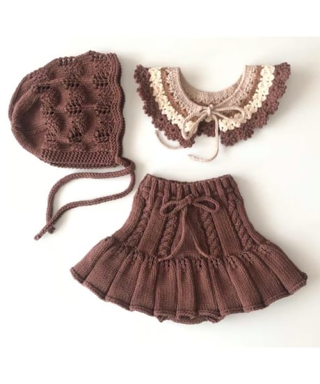 babytoly - crochet collars