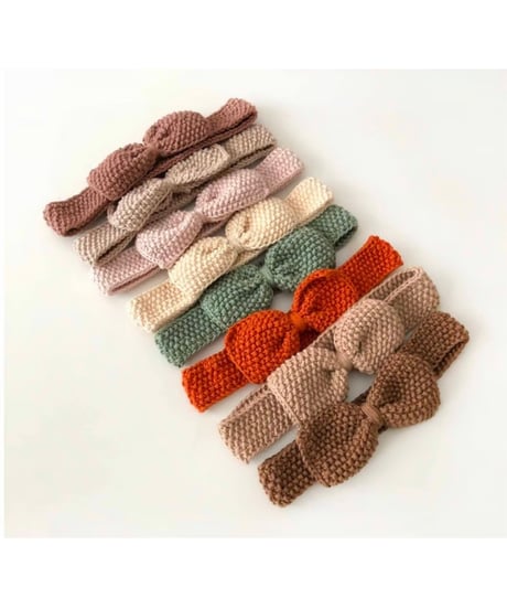 babytoly - seed head bow