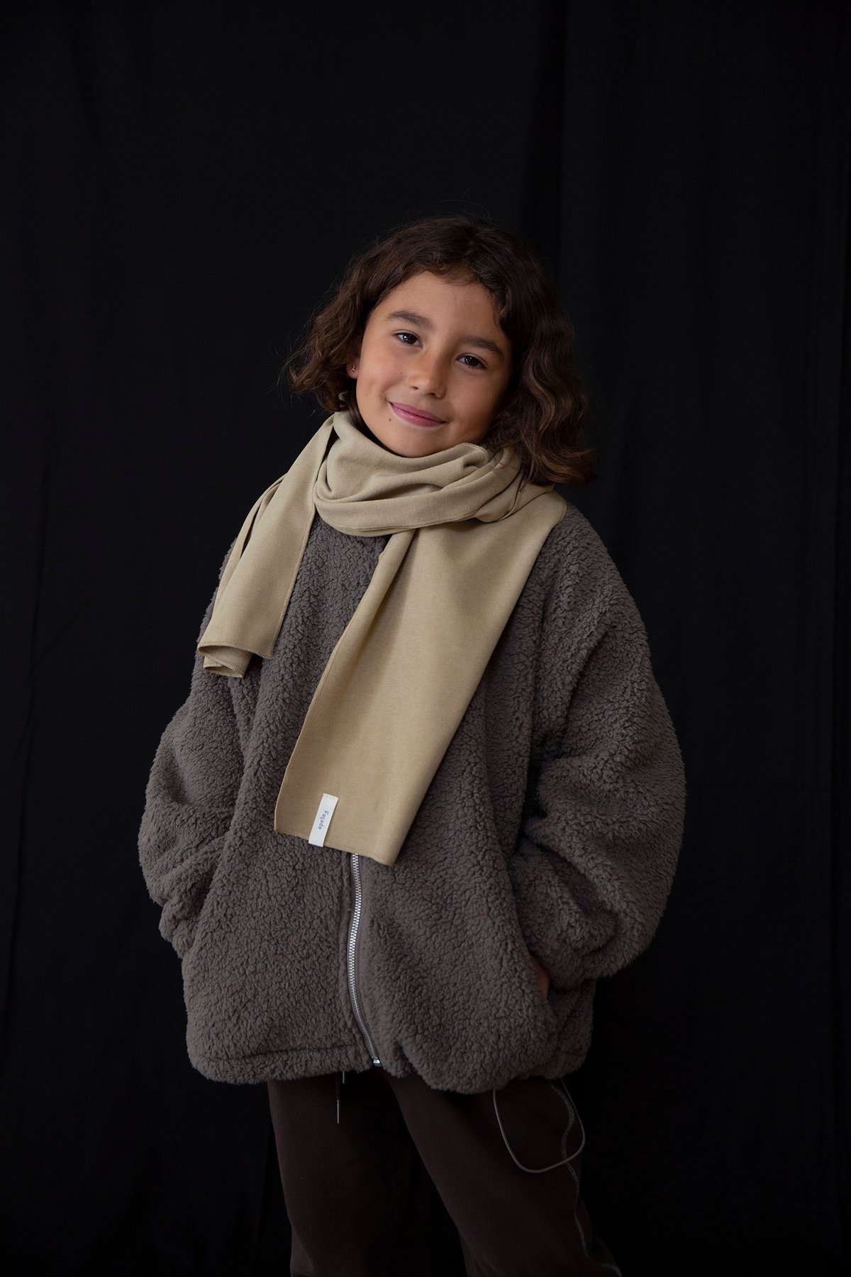 Façade - teddy zip sweater - stone | sounote