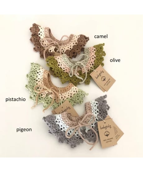 babytoly - happy moon crochet collars