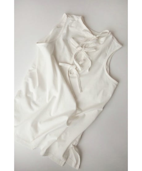 Façade -  no-sleeve dress