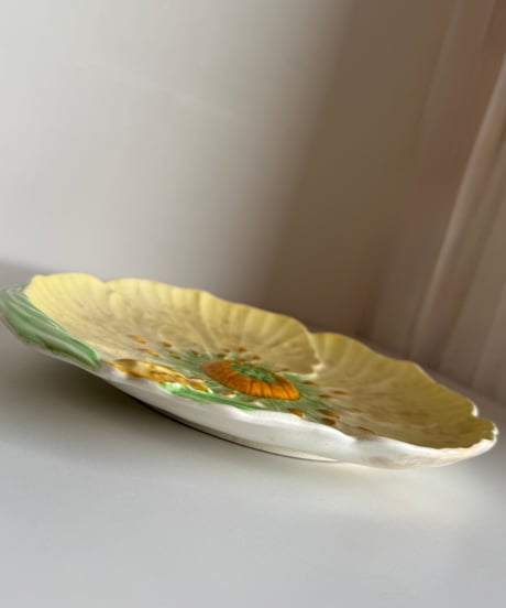 Buttercup Plate