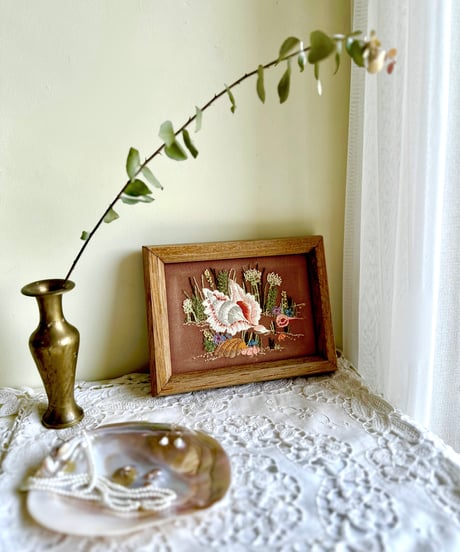Framed Embroidery/Seashells