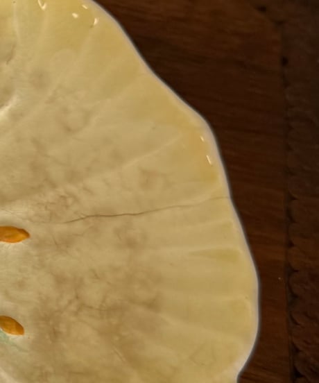 Buttercup Plate