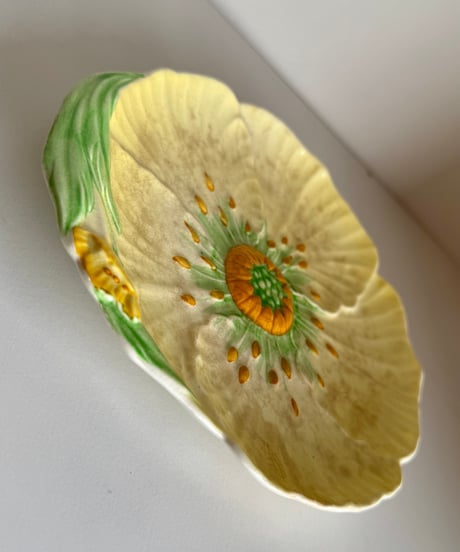Buttercup Plate