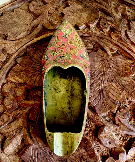 Shoe Tray/B