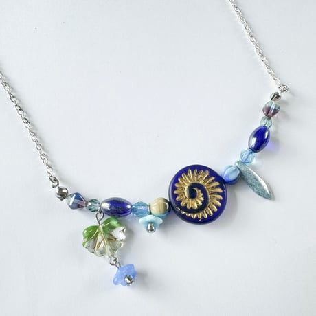 12month Necklace / August