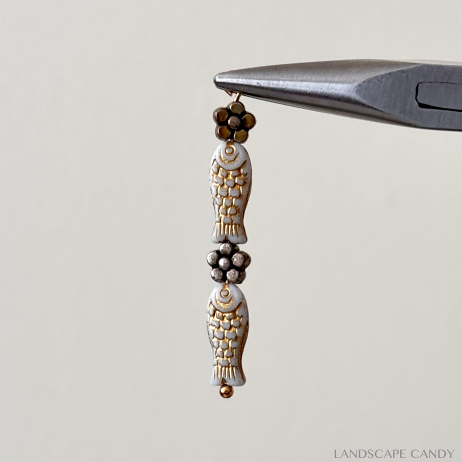 693d8337243a756fe2602a84