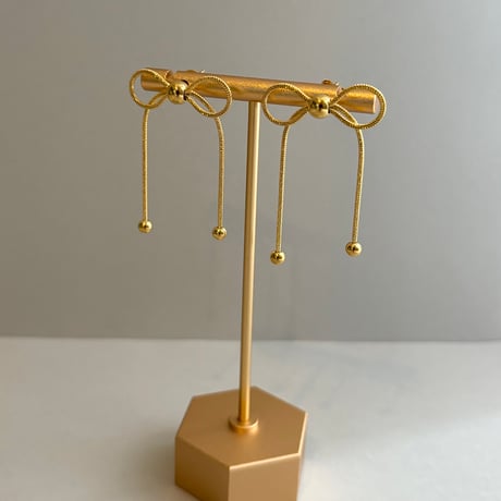 Ribbon pierce / stainless