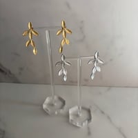 Leaf swag pierce / stainless