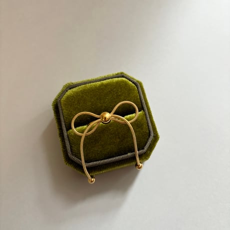 Ribbon ring / stainless