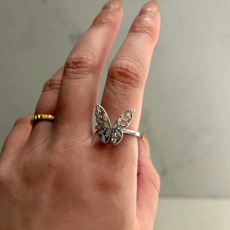 Shiny butterfly ring / silver925