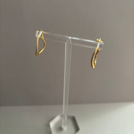 Wave hoop design pierce / silver925