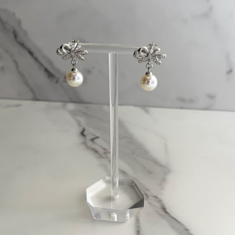 Ribbon × Pearl pierce / silver925