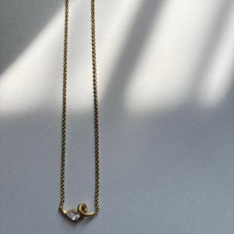 Twist stone necklace / stainless