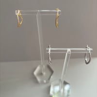 Wave hoop design pierce / silver925