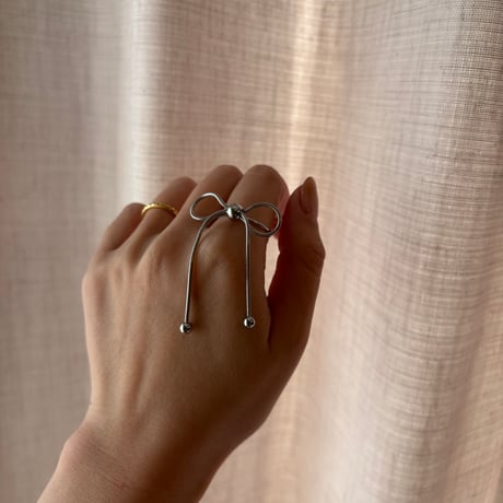 Ribbon ring / stainless